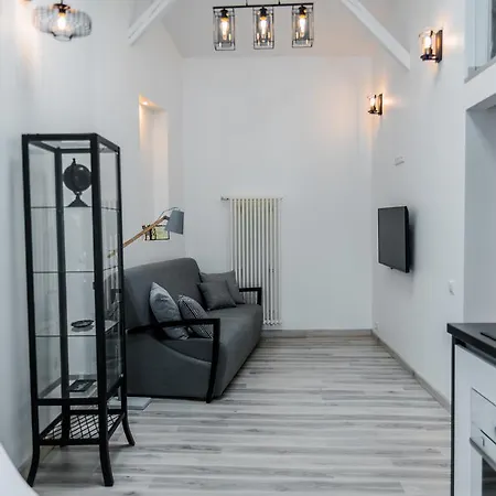 Copper Apartman